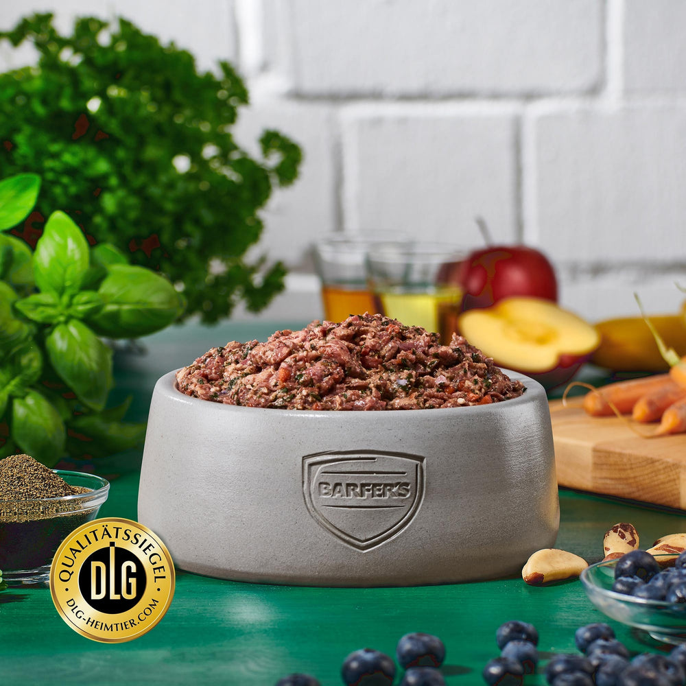BARFER’S Komplett-Mix Lamm im Napf – vollwertiges Fertigbarf für Hunde mit Lammfleisch, Innereien, Knochen, Gemüse, Obst, hochwertigen Ölen , Seealgenmehl und DLG-Qualitätssiegel