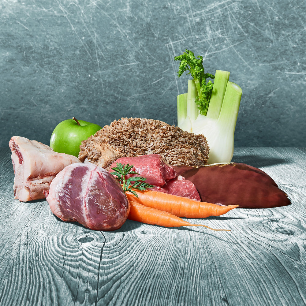 Rohe BARFER’S Pur-Mix Lamm mit Gemüse Zutaten im Überblick – Lammfleisch, Lammpansen, Lammherz, Lammrippe, Lammleber, Möhren und Apfel