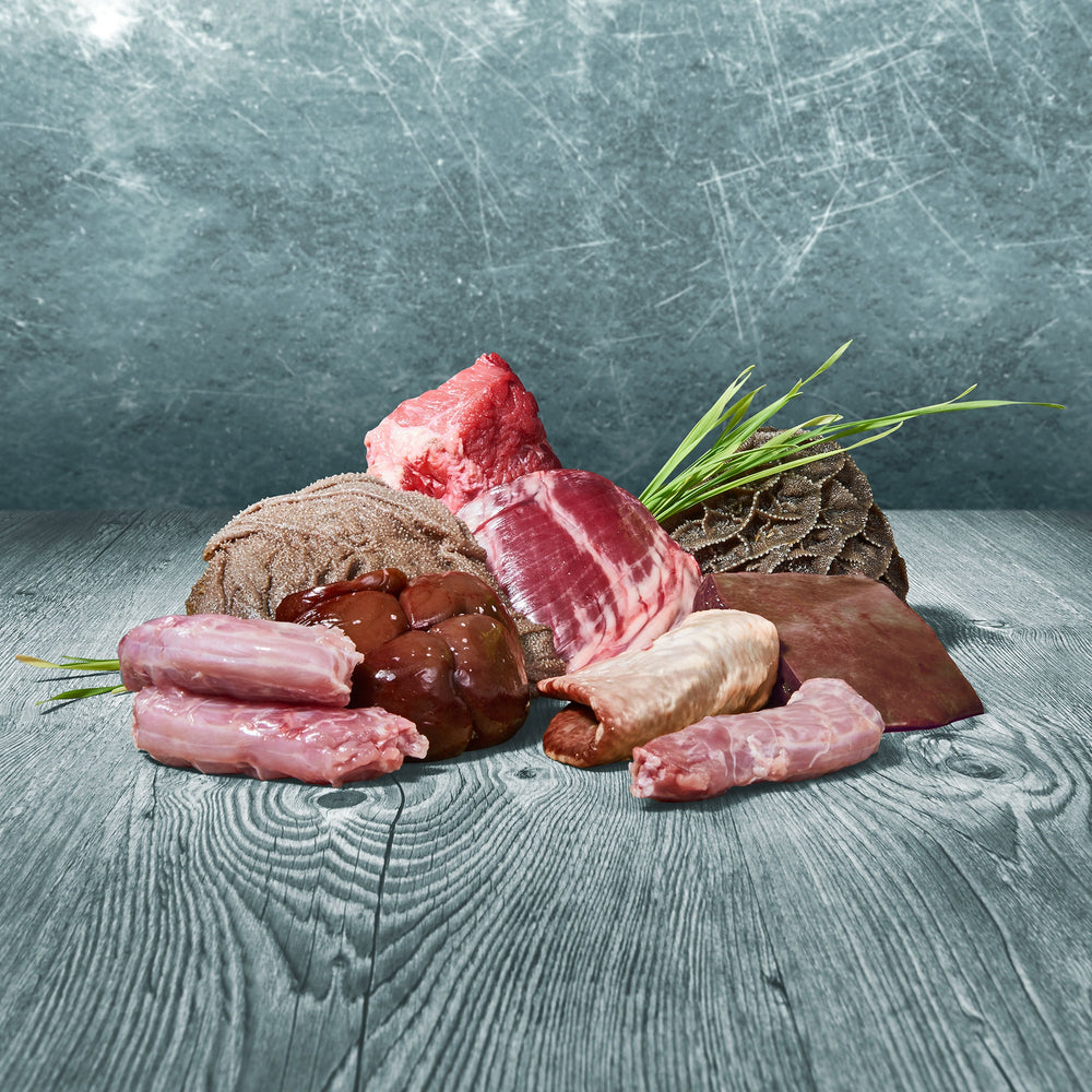 Rohe BARFER’S Fleisch-Mix Huhn mit Rind Zutaten im Überblick – Hühnerfleisch, Hühnerhals, Rinderpansen, Rinderblättermagen, Rinderlunge, Hühnerherzen und Hühnerleber